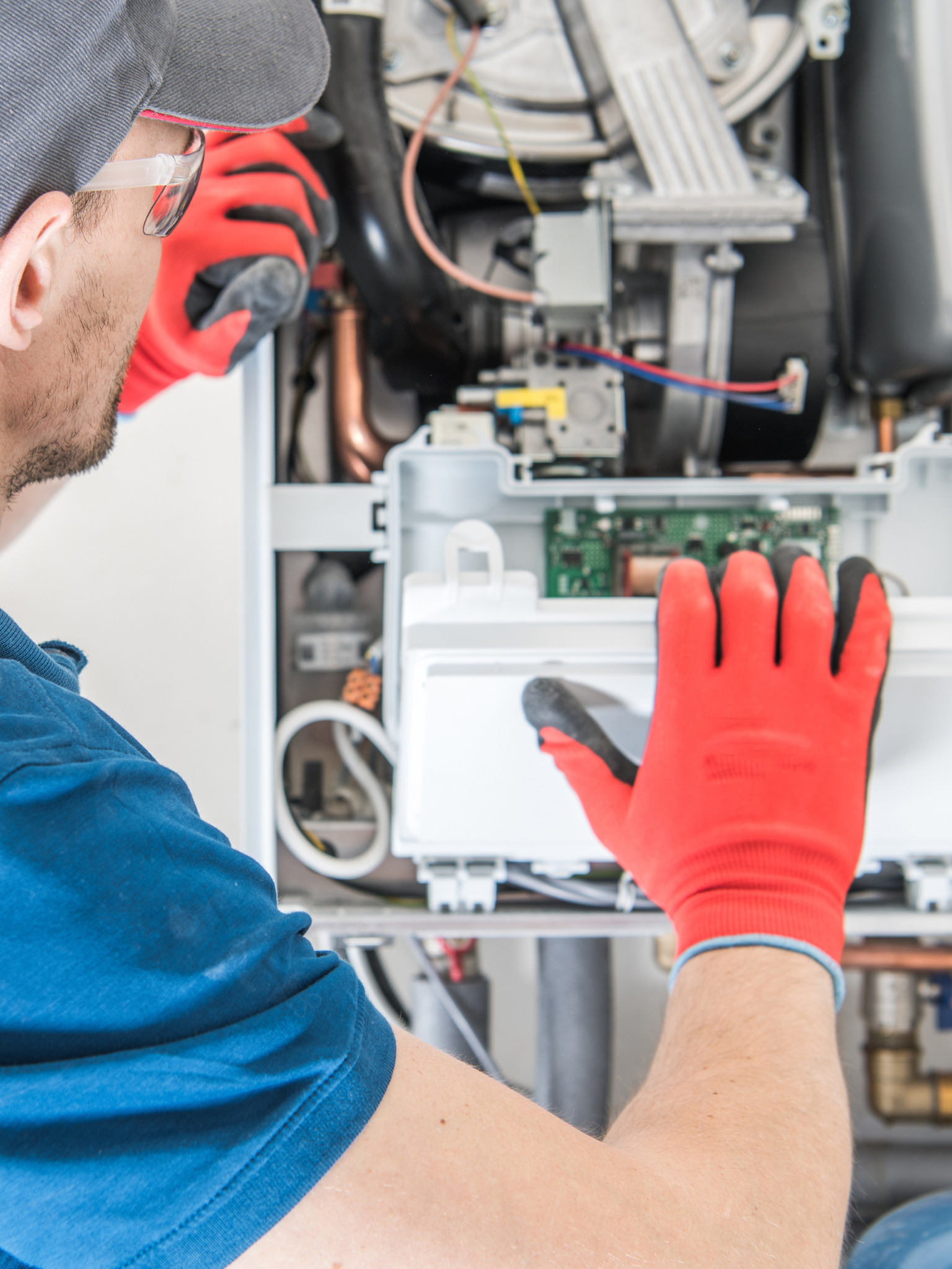 gas safe engineer near me Dewsbury, WF12-WF13